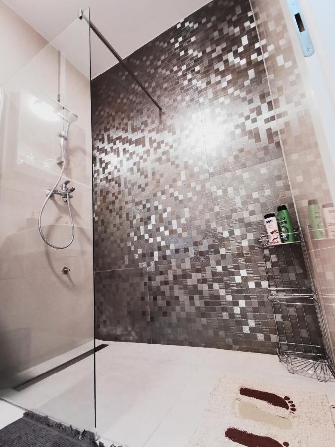 Apartman Angel Osijek Extérieur photo