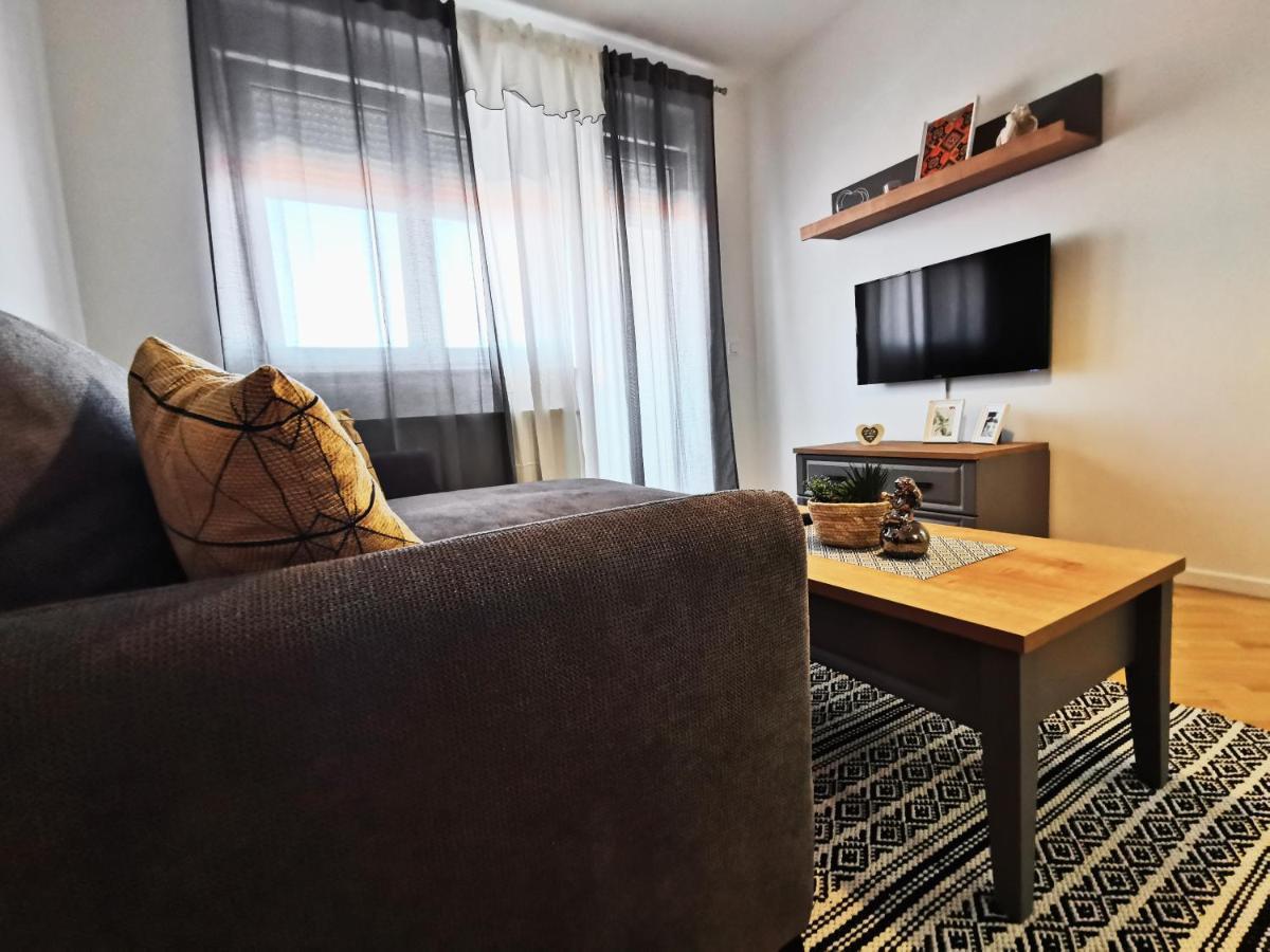 Apartman Angel Osijek Extérieur photo