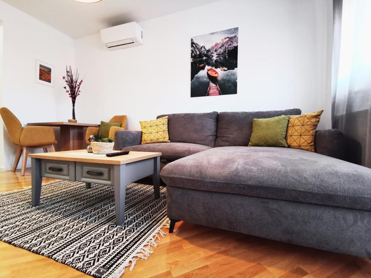 Apartman Angel Osijek Extérieur photo
